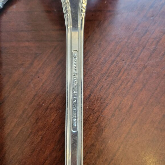 Vintage Reed & Barton Rennesaince Salad Serving Spoon & Fork Set Ornate Design - Picture 4 of 5